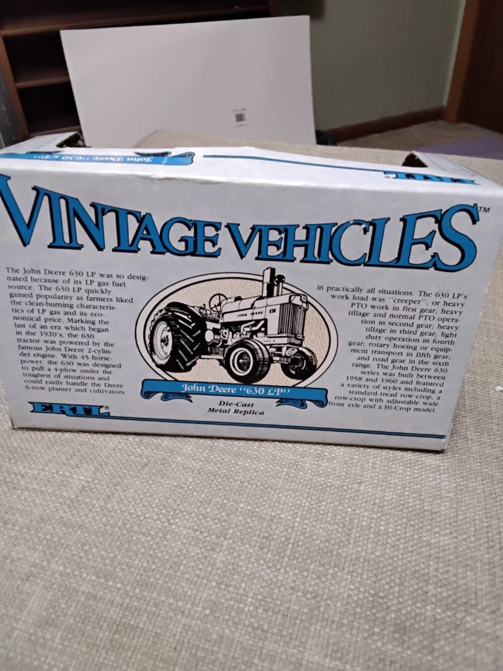 NIB Vintage ERTL 1/43 John Deere 630 LP Tractor - Vintage Vehicles Series (1989) - Picture 5 of 8